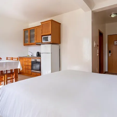 Acorsonho Turisticos Capelas (Sao Miguel)