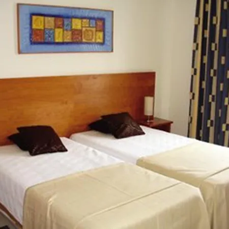 Ξενοδοχείο με διαμερίσματα Acorsonho Turisticos